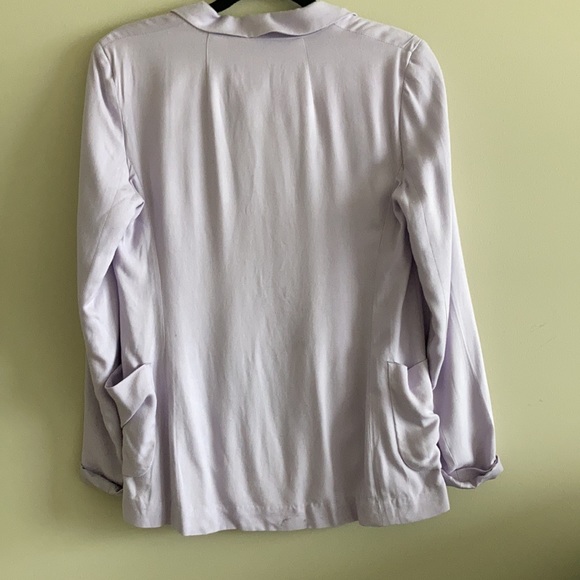 Aritzia Blazer - Picture 4 of 4